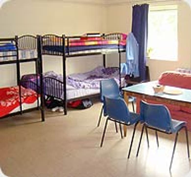 Fridaybridge Camp accommodation — photo 1