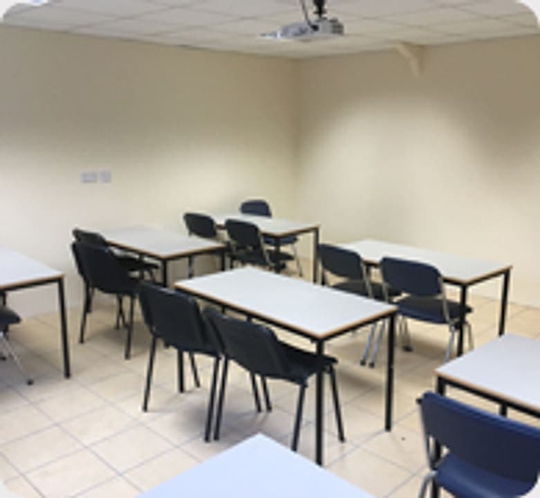 Fridaybridge Camp accommodation — photo 11